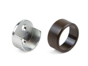 Otsakandur ümarale Ø28 mm riidepuu torule